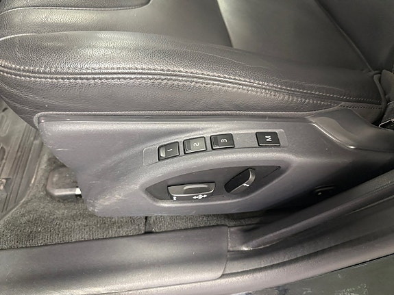 Volvo V60 10 of 18