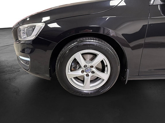Volvo V60 18 of 18