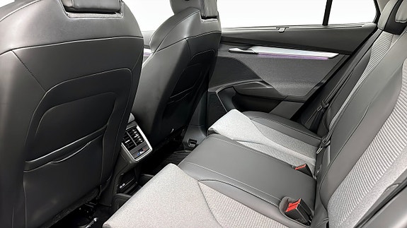 Skoda Enyaq 11 of 21