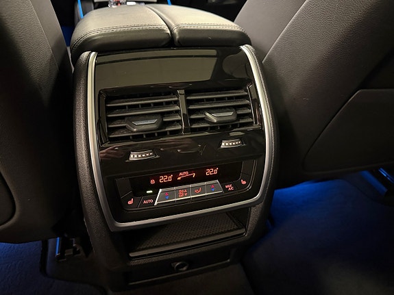 BMW X5 11 of 22