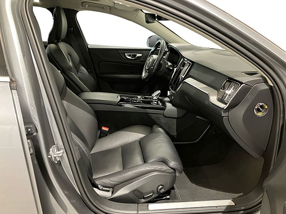 Volvo V60 5 of 16