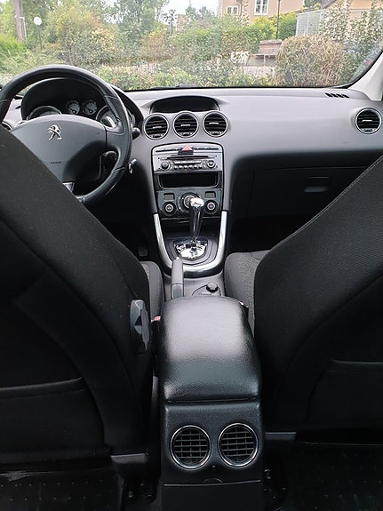 Peugeot 308 20 of 22