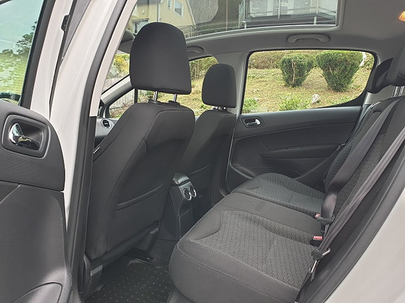 Peugeot 308 12 of 22