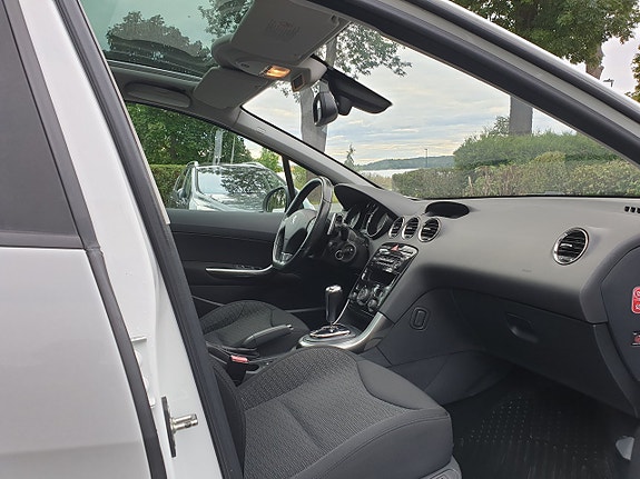Peugeot 308 13 of 22