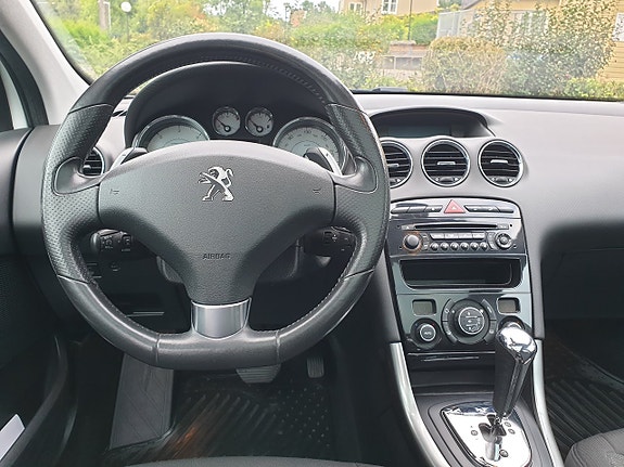 Peugeot 308 19 of 22
