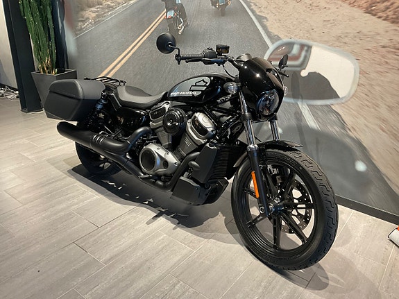 Harley-Davidson Nightster 2 of 6