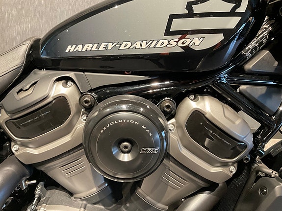 Harley-Davidson Nightster 6 of 6