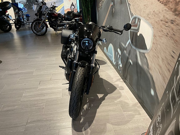 Harley-Davidson Nightster 5 of 6
