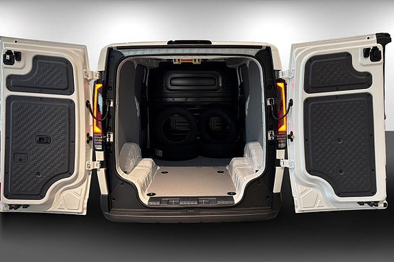 Kia PV5 23 of 28
