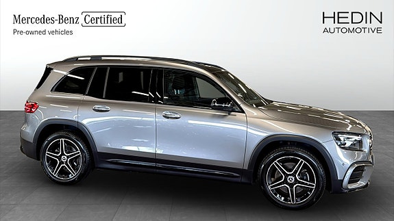 Mercedes-Benz GLB220 d 17 of 25