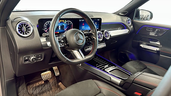 Mercedes-Benz GLB220 d 12 of 25