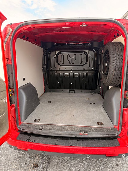 Fiat Doblo 10 of 18
