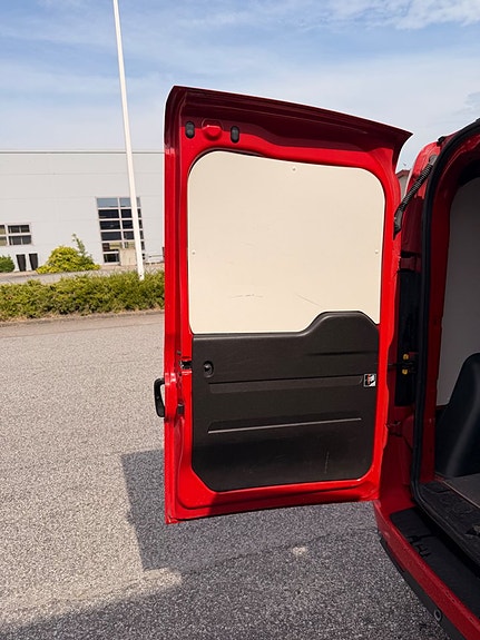 Fiat Doblo 8 of 18