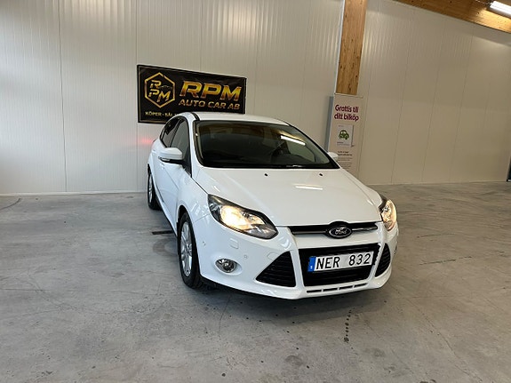 Ford Focus 2 of 22