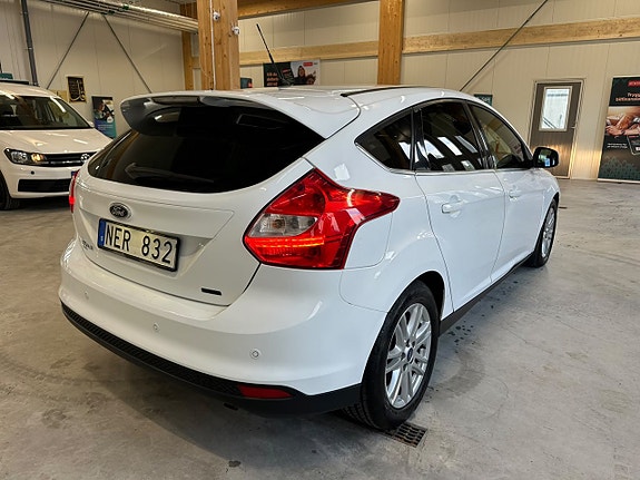 Ford Focus 7 of 22