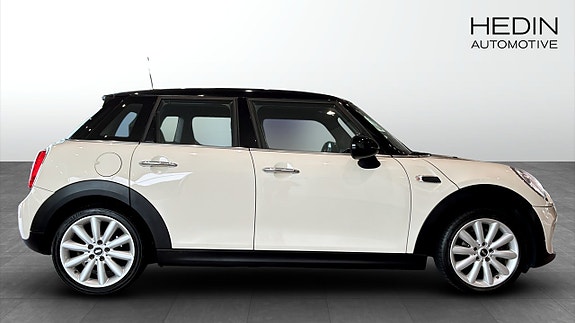 MINI Cooper 6 of 9