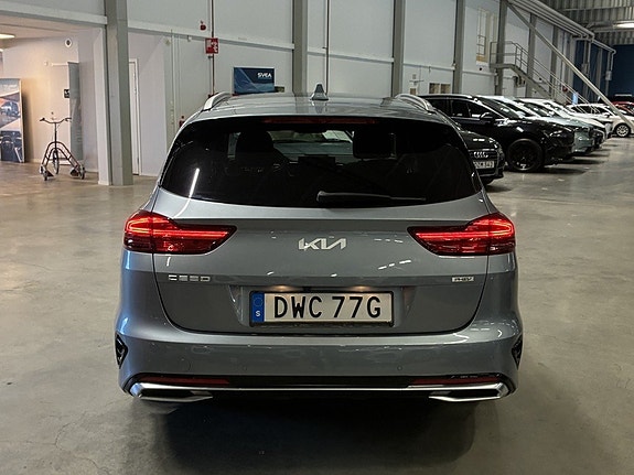 Kia Ceed 4 of 21