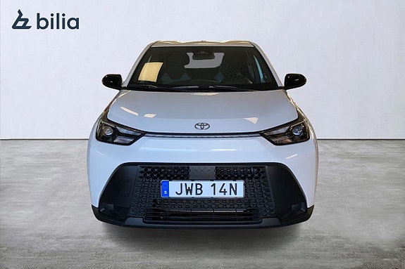 Toyota Aygo X 6 of 21