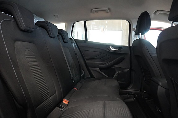 Ford Focus 13 of 16