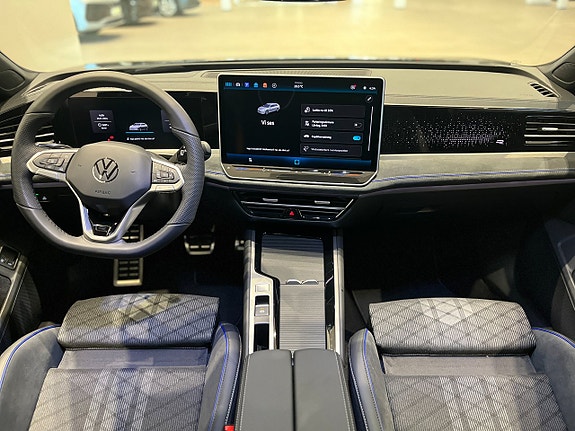 Volkswagen Passat 10 of 20