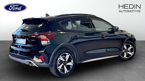 Ford Focus 2 of 26