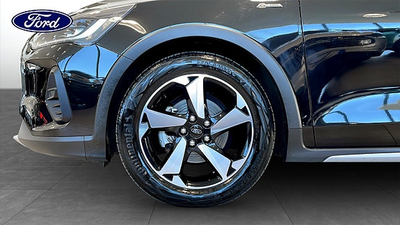 Ford Focus 9 of 26