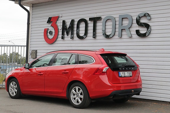 Volvo V60 8 of 14