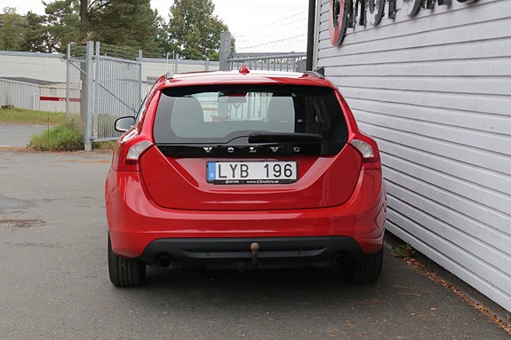 Volvo V60 9 of 14