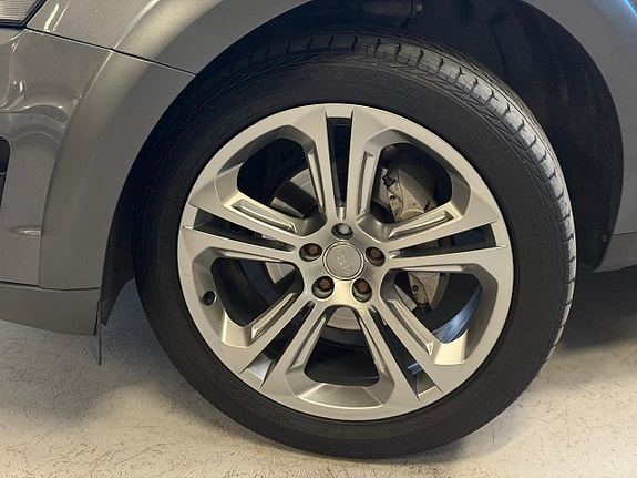 Audi Q5 17 of 22