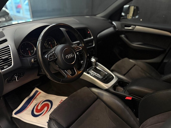 Audi Q5 6 of 22