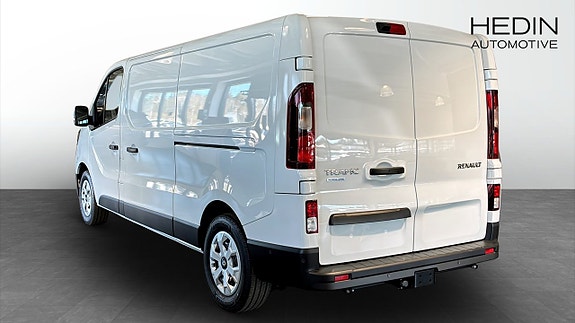 Renault Trafic 2 of 12
