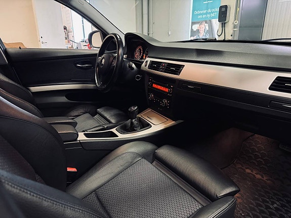 BMW 320d 8 of 10