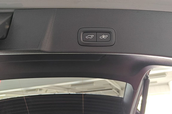 Volvo EX40 21 of 21