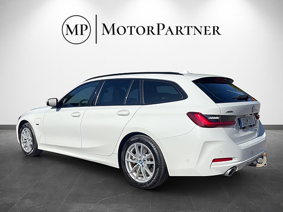 BMW 330e 6 of 20