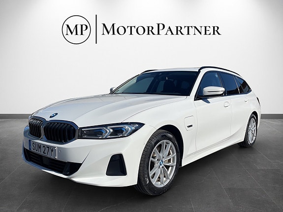 BMW 330e 4 of 20