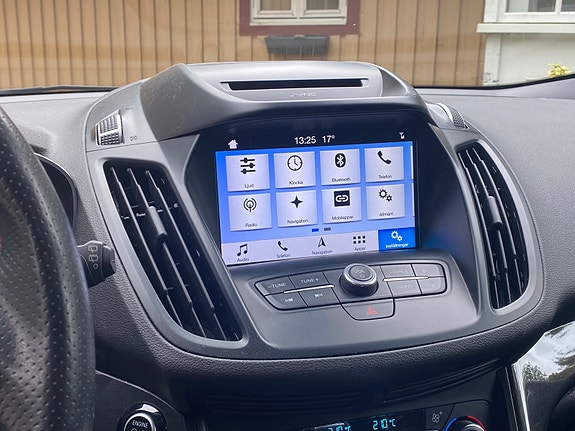 Ford Kuga 6 of 7