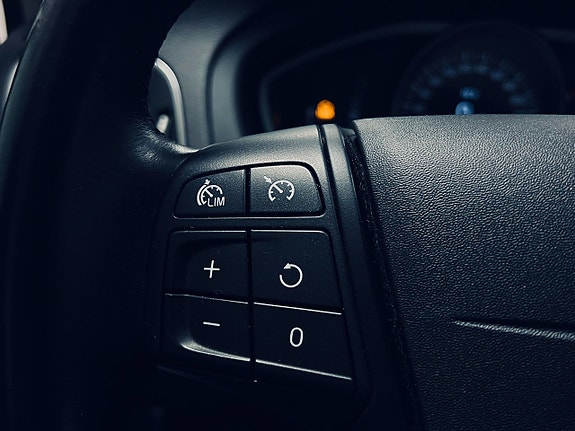 Volvo V40 19 of 21