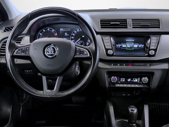Skoda Fabia 8 of 16