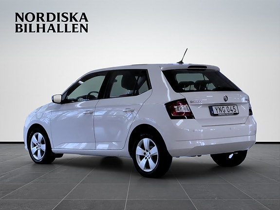 Skoda Fabia 5 of 16