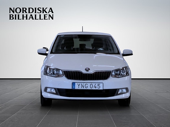 Skoda Fabia 3 of 16
