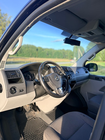 Volkswagen Transporter 4 of 14