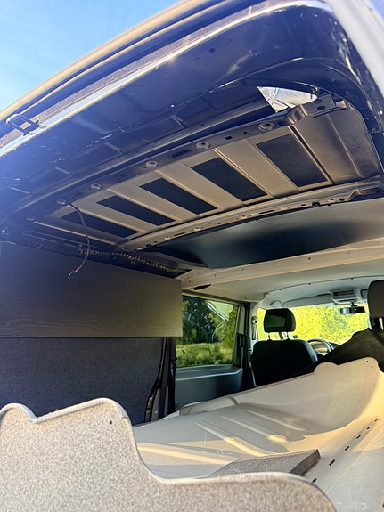 Volkswagen Transporter 13 of 14