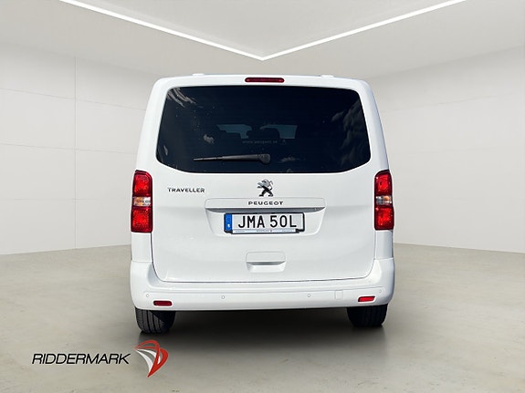 Peugeot Traveller 8 of 29