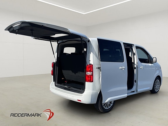Peugeot Traveller 11 of 29