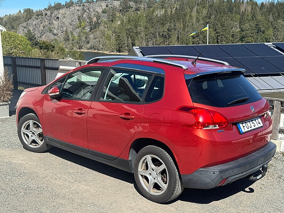Peugeot 2008 4 of 9