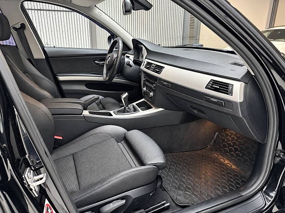 BMW E91 318D, Nyregistrerad, Hemleverans 7 of 8