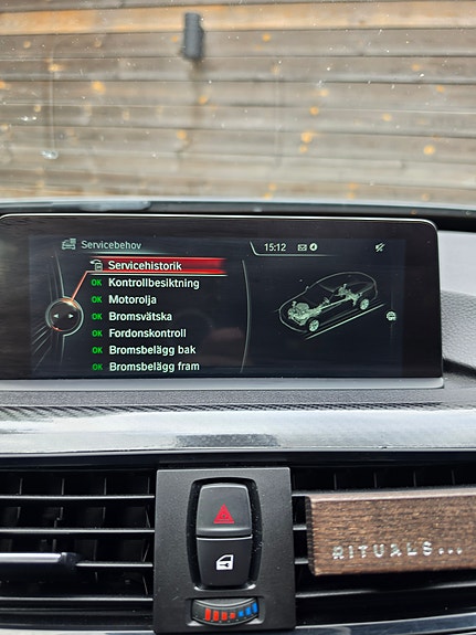 BMW 320d 13 of 13