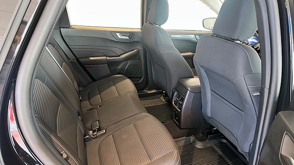 Ford Kuga 5 of 12