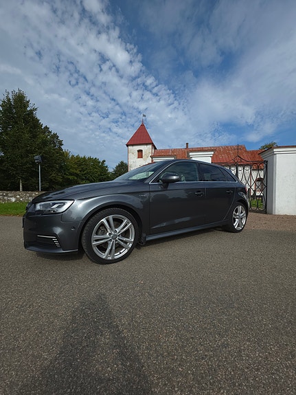 Audi A3 3 of 20