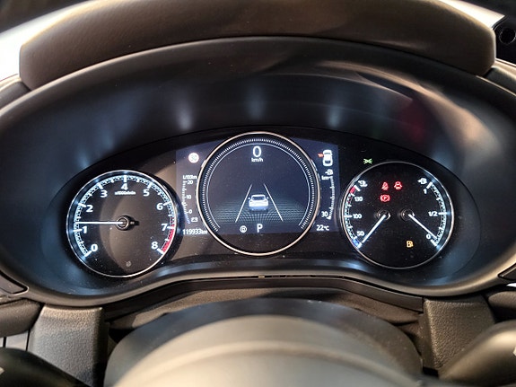 Mazda CX-30 15 of 24